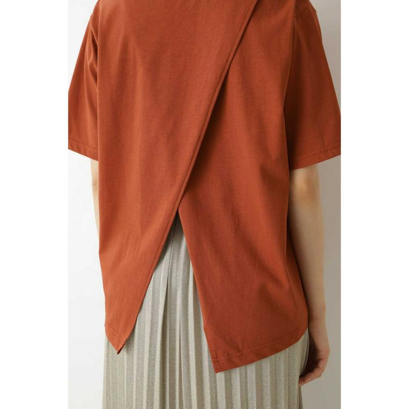 バックスリットプルオーバー（NATURAL BEAUTY BASIC／ナチュラルビューティー ベーシック）