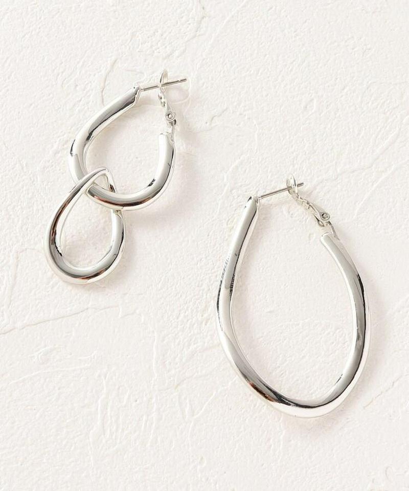 アシンメトリーフープピアス