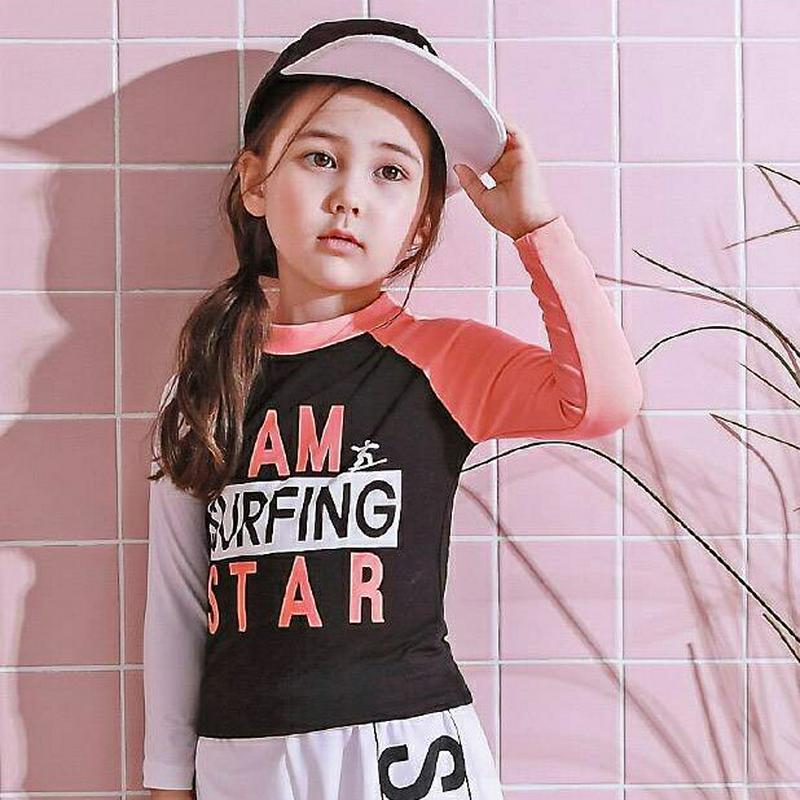 I AMレタリングラッシュガードTシャツ・p003405 キッズ【3~8才】【bw】【水着 ビーチウェア スイムウェア ラッシュガード トップス 長袖 ロゴ カジュアル ラフ 女の子 男の子 夏 韓国 韓国子供服 子供 こども 子供服 こども服】【KIDS】