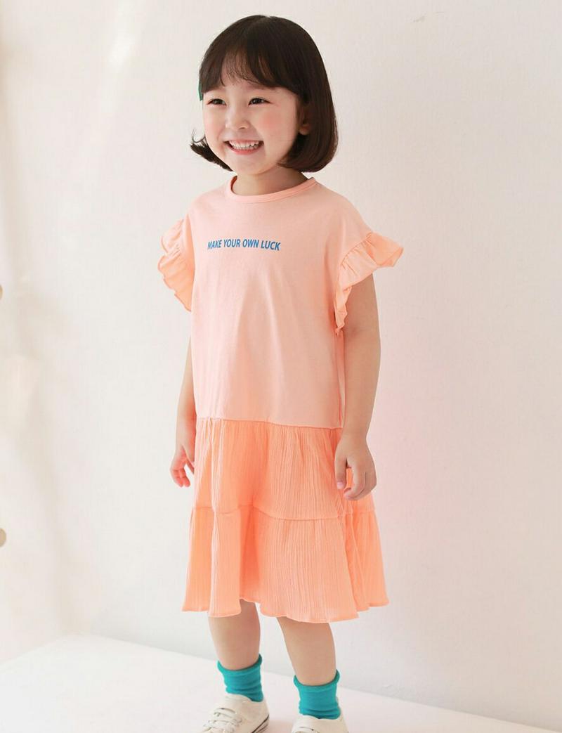 【新作10%OFF】リンクルティアード袖フリルワンピース u03614・キッズ 【3~8才】【ops】【韓国 ファッション ワン