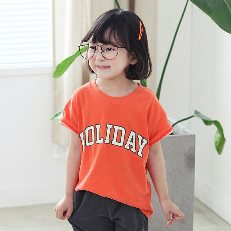 HOLIDAY半袖Tシャツ・p004200・キッズ 【3~8才】【tops】【韓国 ファッション トップス Tシャツ カットソー 半袖 ハーフスリーブ ルーズ ゆったり 女の子 男の子 レタリング コットン100 子供 子供服 小学生 ジュニア 夏】【KIDS】