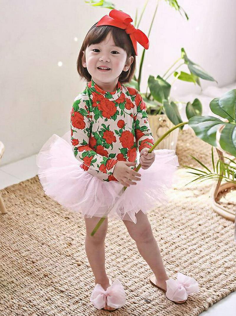 ローズ柄チュールスカート水着 p003790・キッズ 【3~8才】【bw】【韓国 ファッション 水着 ラッシュガード スイムウェア 水遊び プール 海 日焼け防止 日除け スカート水着 チュール 速乾 トップス 長袖 子供 子供服 小学生 ジュニア 夏】【KIDS】