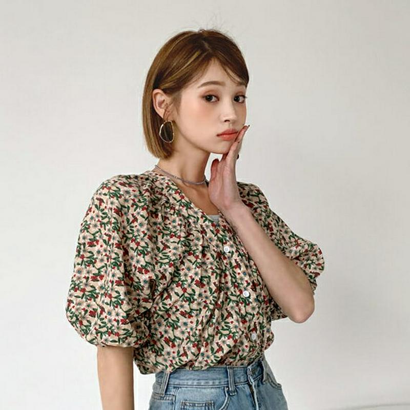 【新作10%OFF】Vネック花柄ボタンブラウス・全2色・b56031 レディース【bl】【韓国 ファッション トップス ブラウス