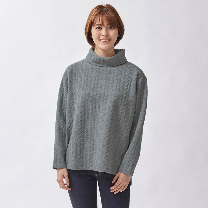【９／２５販売終了】あったかキルティングタートルプルオーバー