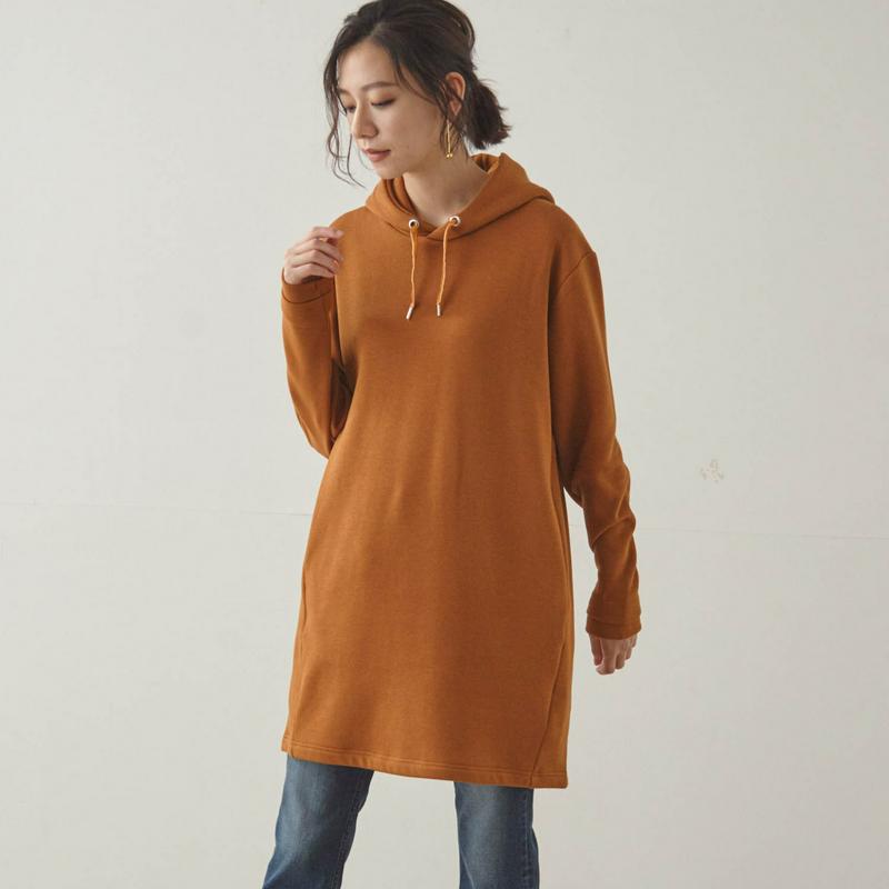 【９／２５販売終了】手袋要らずのあたたかフード付きカットソーチュニック
