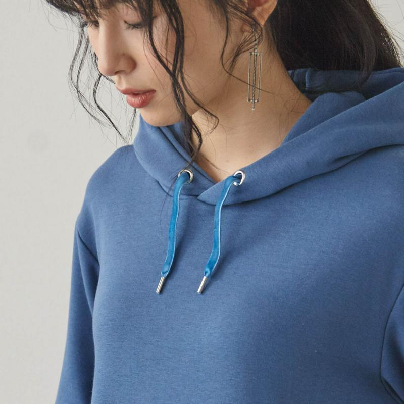 【９／２５販売終了】手袋要らずのあたたかフード付きカットソーチュニック