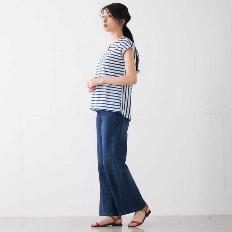バックスリットＶネックボーダーＴシャツ