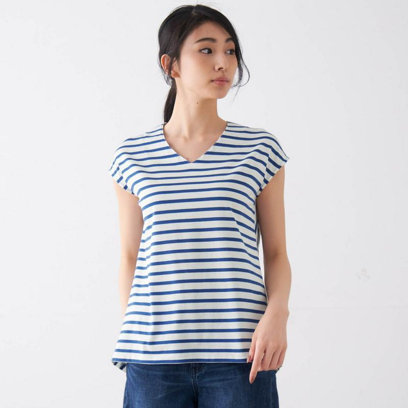 バックスリットＶネックボーダーＴシャツ