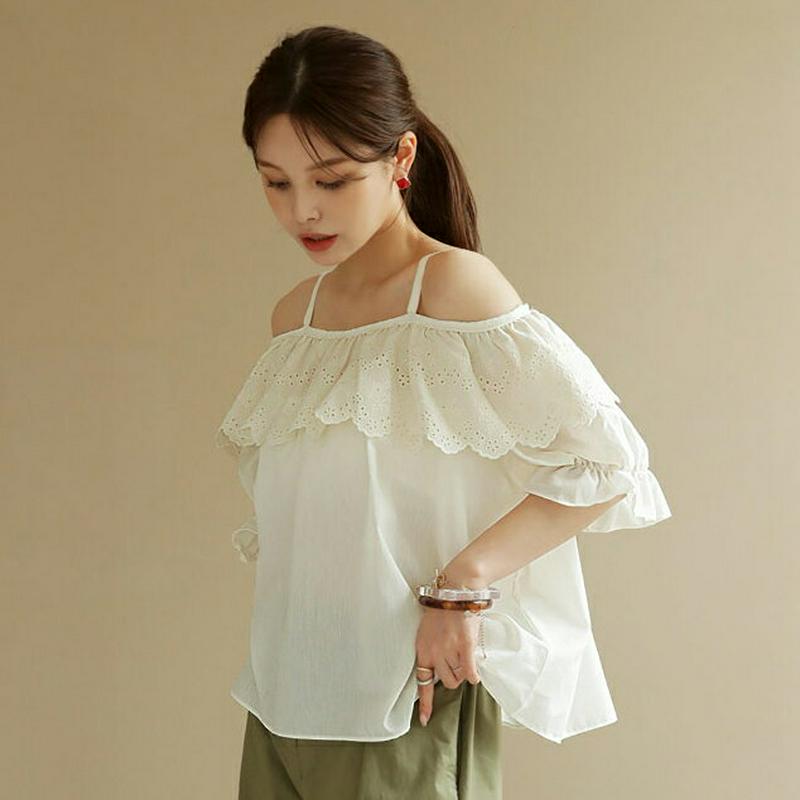 【新作10%OFF】アイレットレースオフショルブラウス・全2色・t63069 レディース【bl】【韓国 ファッション トップス 