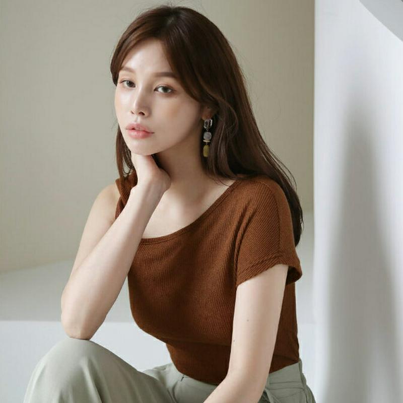 アンバランスネックTシャツ・全3色・t63097 レディース【tops】【韓国 ファッション トップス Tシャツ 半袖 前後着用