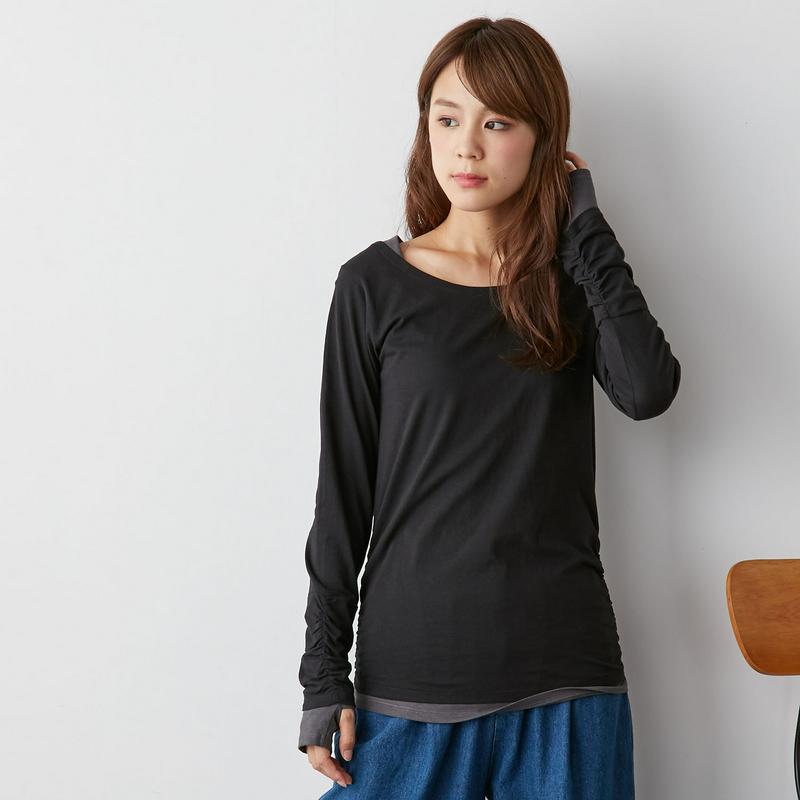 【９／２５販売終了】指穴袖くしゅくしゅ重ね着風ロングＴシャツ【杢グレー／３Ｌのみ】（manoamano／マノアマノ）