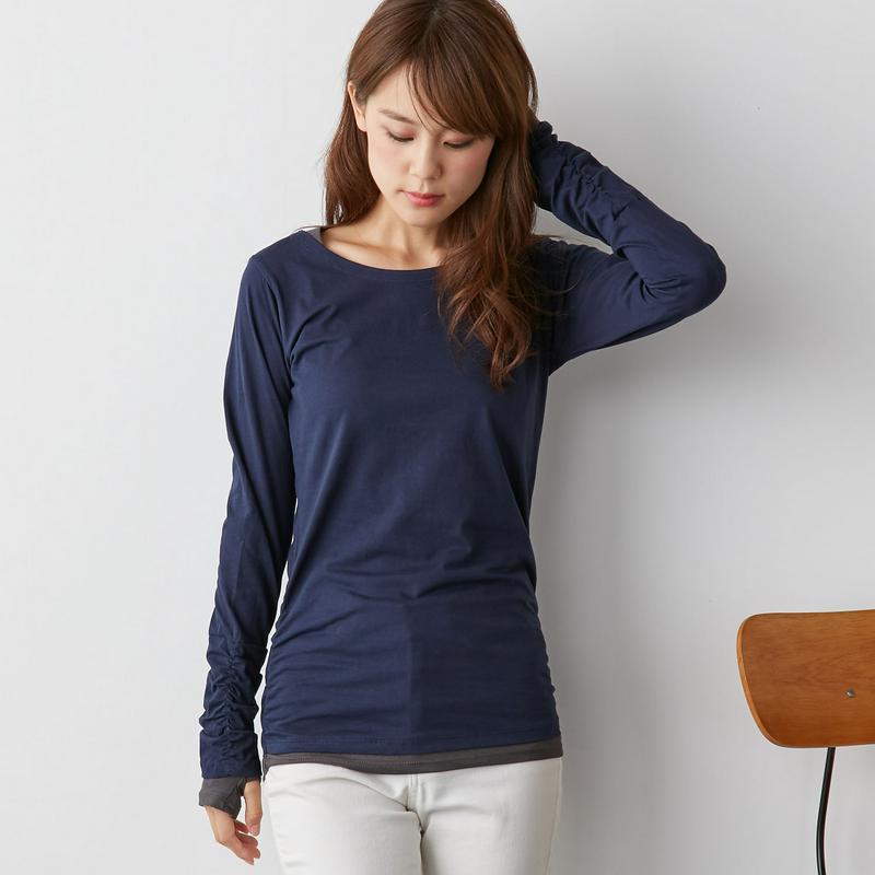【９／２５販売終了】指穴袖くしゅくしゅ重ね着風ロングＴシャツ【杢グレー／３Ｌのみ】（manoamano／マノアマノ）