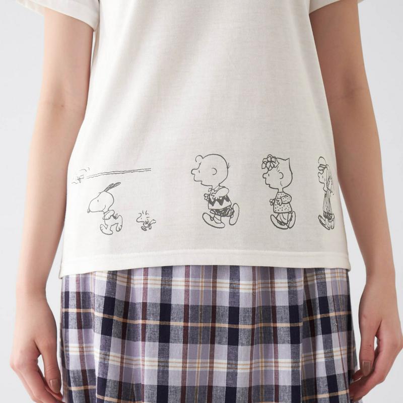 半袖プリントＴシャツ「ＰＥＡＮＵＴＳ／スヌーピー」（PEANUTS／ピーナッツ）