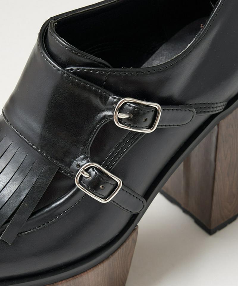 フリンジローファー