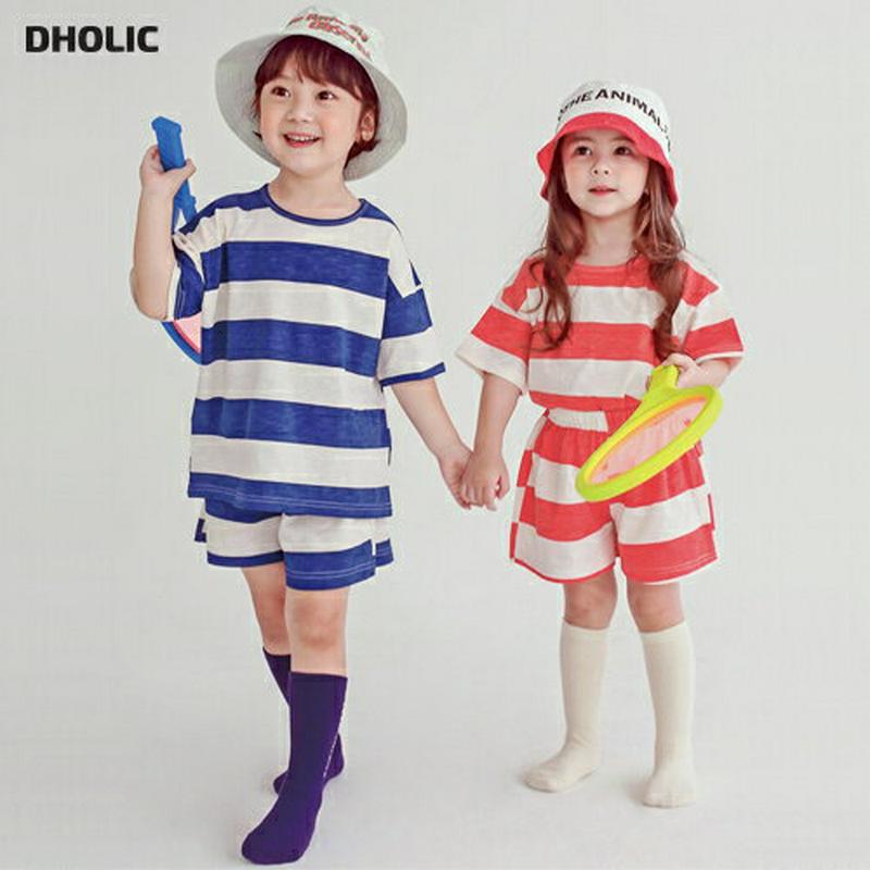 ワイドボーダー上下SET・p004482・キッズ 【3~8才】【SET】【韓国 ファッション セットアップ Tシャツ カットソー 半袖 ハーフスリーブ パンツ ショート ハーフ 半ズボン ウエストゴム ルーズ 女の子 男の子 通学 通園 子供 子供服 小学生 夏】【KIDS】