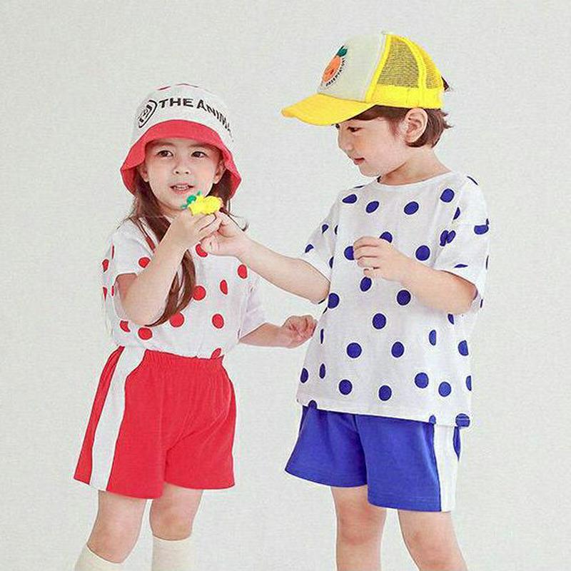ドットTシャツ&パンツSET・p004488・キッズ 【3~8才】【SET】【韓国 ファッション セットアップ Tシャツ カットソー 半袖 ハーフスリーブ パンツ ショート ハーフ 半ズボン ウエストゴム ルーズ 女の子 男の子 通学 通園 子供 子供服 小学生 夏】【KIDS】