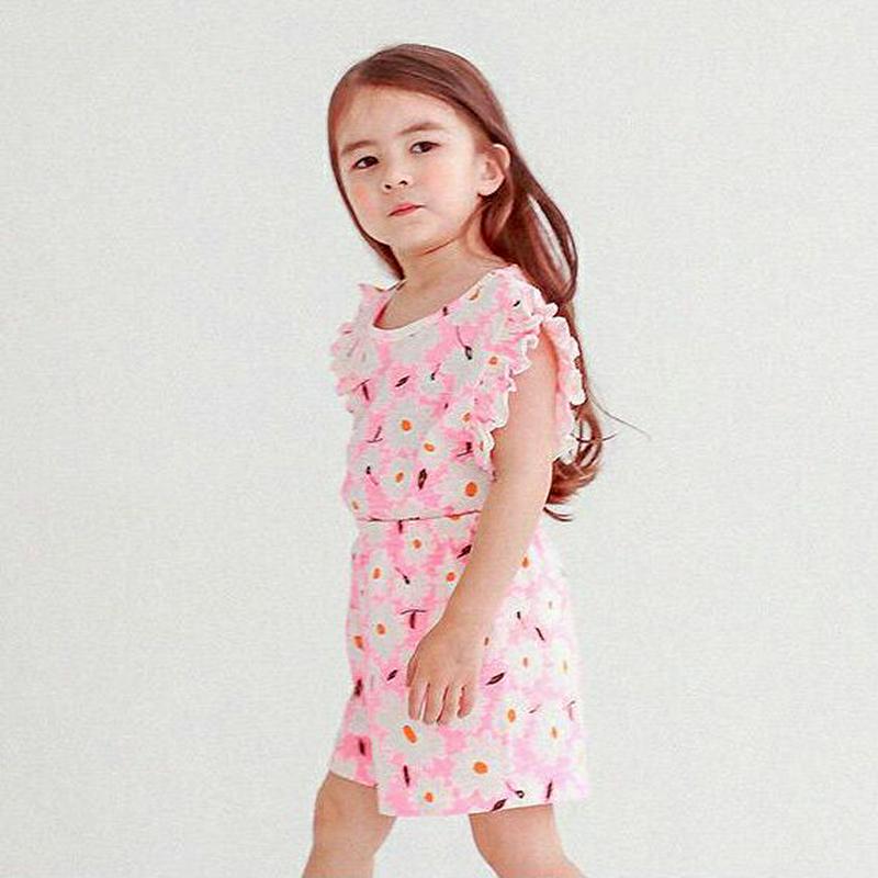 花柄フリルスリーブ上下SET・p004487・キッズ 【3~8才】【SET】【韓国 ファッション セットアップ Tシャツ カットソー 半袖 ハーフスリーブ パンツ ショート ハーフ 半ズボン ウエストゴム ルーズ 女の子 通学 通園 子供 子供服 小学生 夏】【KIDS】