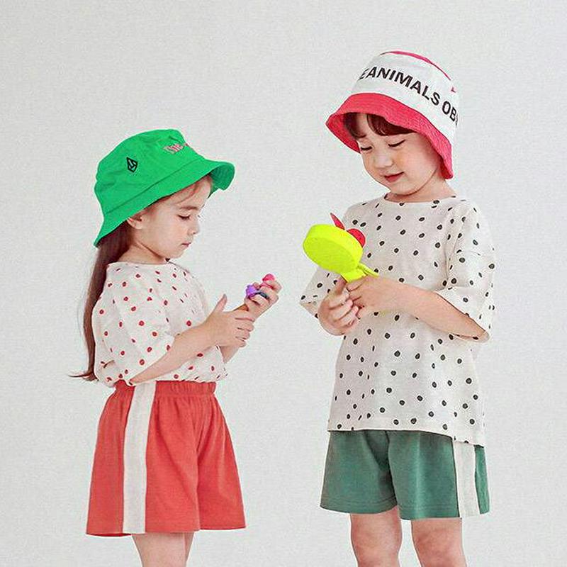 スモールドットTシャツ・p004537 キッズ【3~8才】【tops】【トップス Tシャツ 半袖 ハーフスリーブ ラウンドネック ドット ドット柄 シンプル カジュアル 女の子 男の子 韓国 韓国子供服 子供 こども 子供服 こども服】【KIDS】