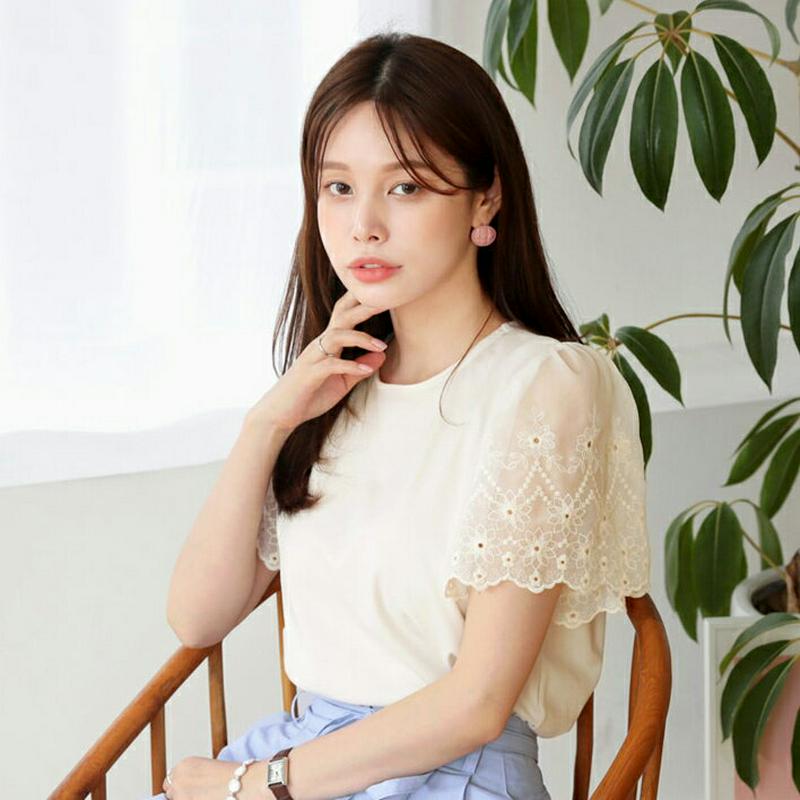 【新作10%OFF】スリーブアイレットレースTシャツ・全2色・b63220 レディース【tops】【韓国 ファッション トップス