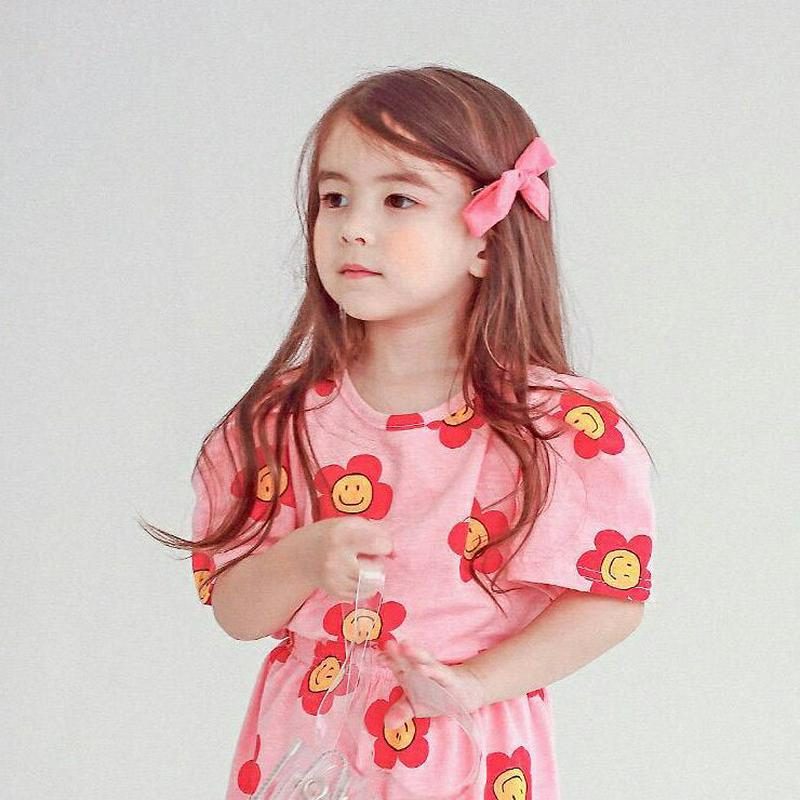スマイルフラワーTシャツ・p004536 キッズ【3~8才】【tops】【トップス Tシャツ 半袖 パフスリーブ ラウンドネック プリント 花柄 綿 コットン かわいい 可愛い 女の子 韓国 韓国子供服 子供 こども 子供服 こども服】【KIDS】