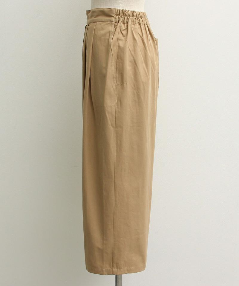 mat　Ｃ／Ｎアシンメトリータックパンツ（mat quotidien）