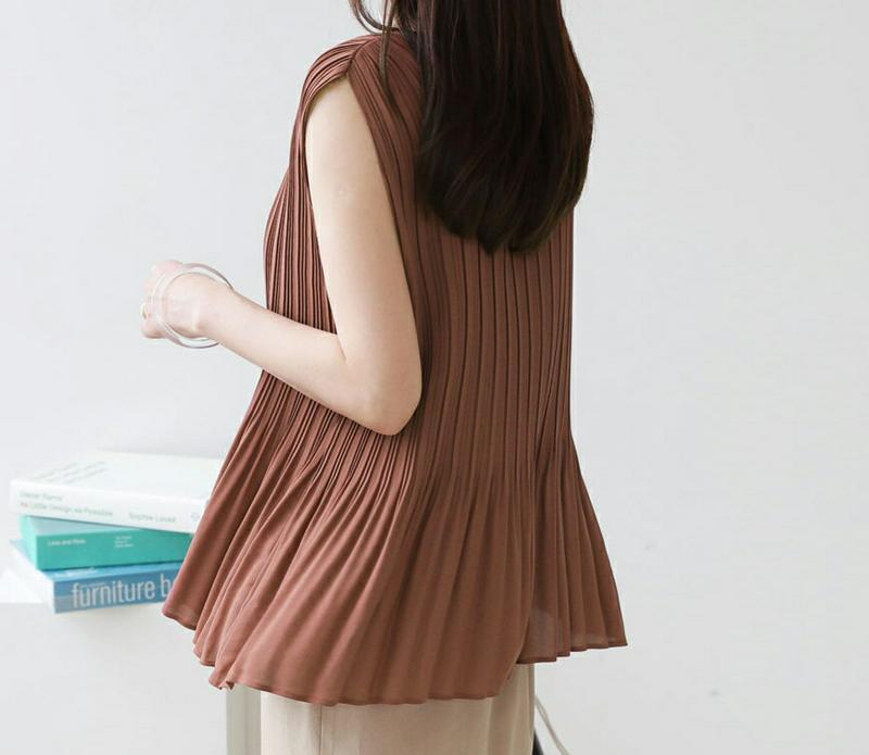 【新作10%OFF】プリーツフレアスリーブレス・全4色・b63258 レディース【tops】【韓国 ファッション トップス スリ