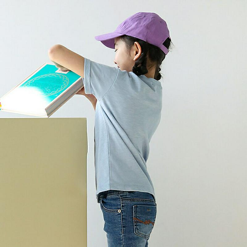 【只今10%OFF】ロールスリーブ英字ロゴTシャツ p003604・キッズ 【3~8才】【tops】【韓国 ファッション トップ