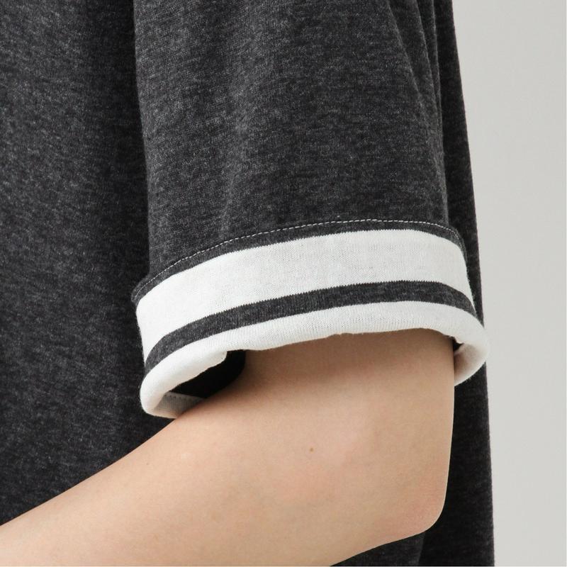 フレアＴシャツ