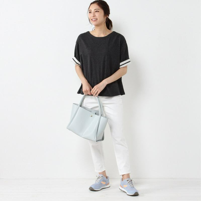 フレアＴシャツ