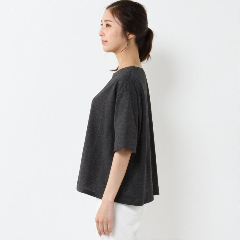 フレアＴシャツ
