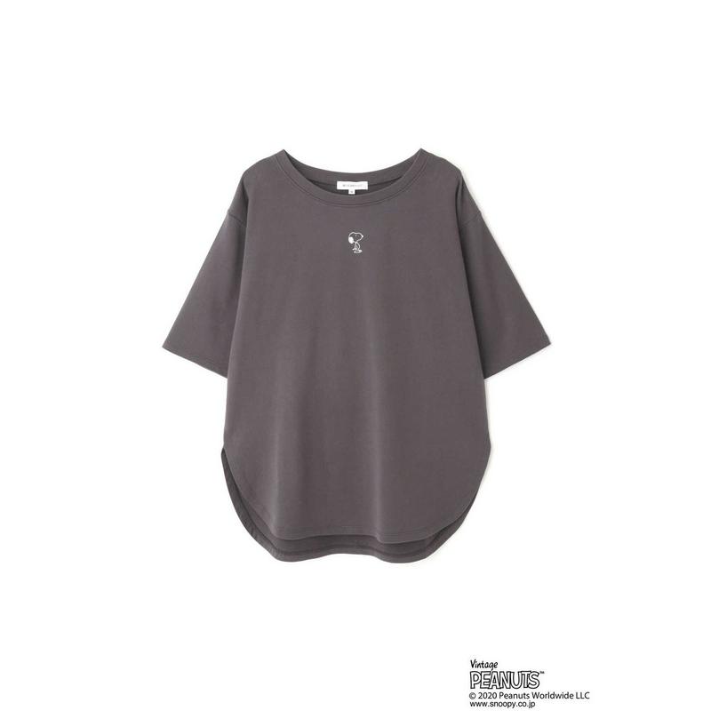「スヌーピー」ラウンドヘムプルオーバー（NATURAL BEAUTY BASIC／ナチュラルビューティー ベーシック）