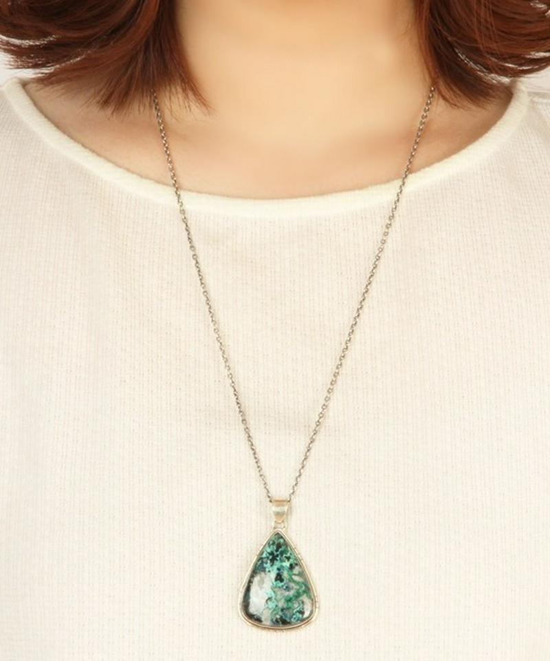 【フランス買付】アズライトしずく型ネックレス（1点もの）