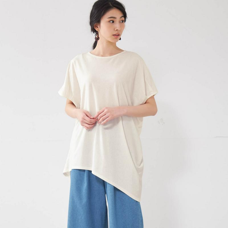 ランダムシルエットのゆったりチュニックＴシャツ【綿１００％】