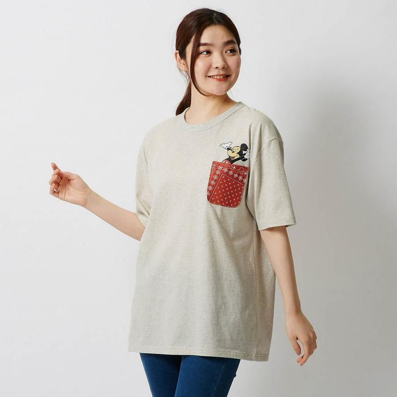 【おうちディズニー化計画】【ユニセックス】ポケットＴシャツ「ミッキーマウス」（ディズニー）