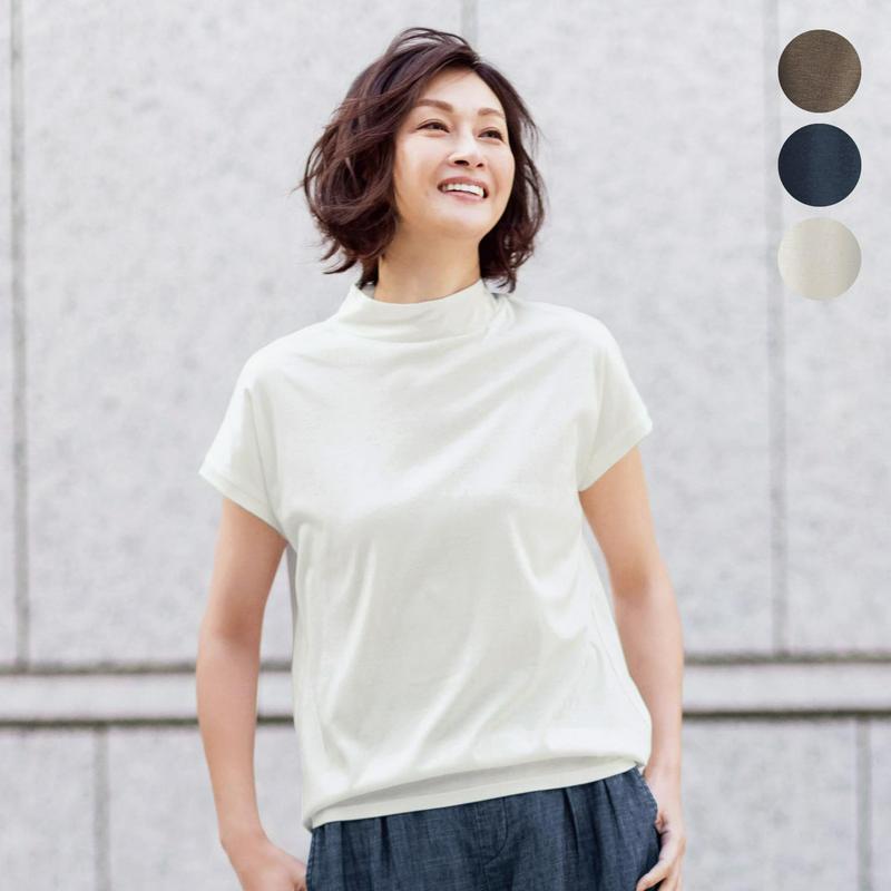 大人のためのハイネックＴシャツ（花笑むとき／hana emu toki）