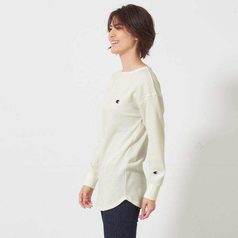楽ちん＆女性らいしいシルエットのボートネックサーマルＴシャツ（チャンピオン/Champion）