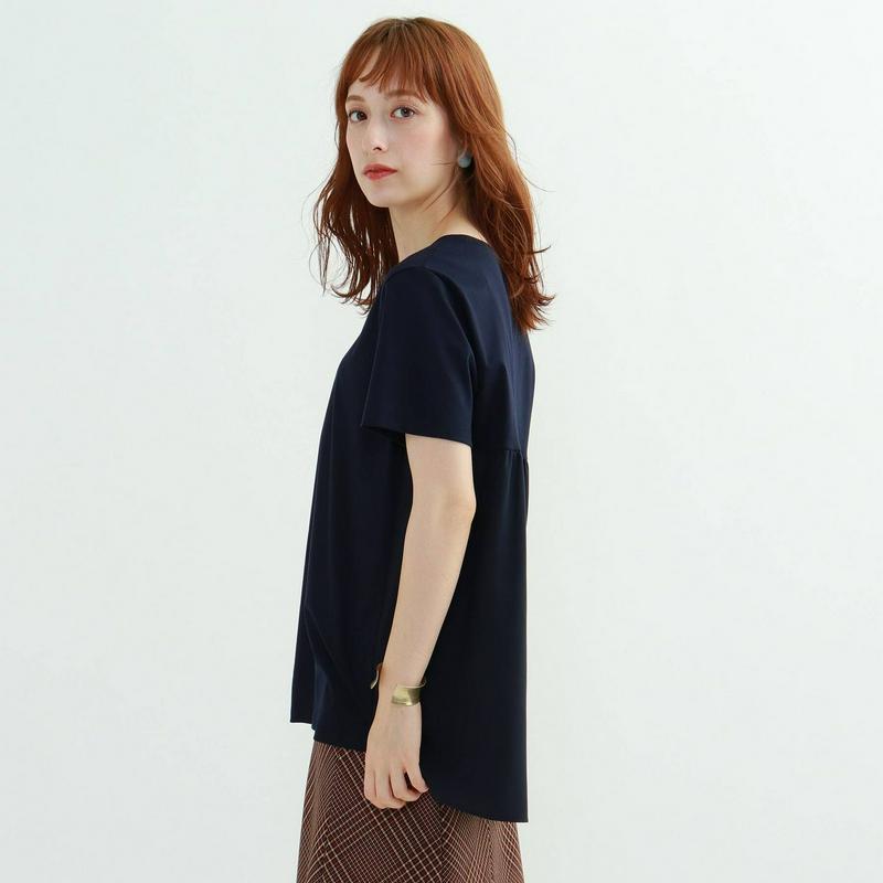 ［Ｌ］【マシンウォッシュ】ペプラム異素材ドッキングカットソー（ＩＮＤＩＶＩ／インディヴィ）