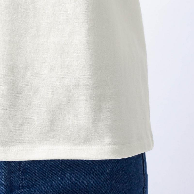 ワンポイント長袖Ｔシャツ【Ｓ～ＬＬ】「ミッキーモチーフ」（ディズニー）