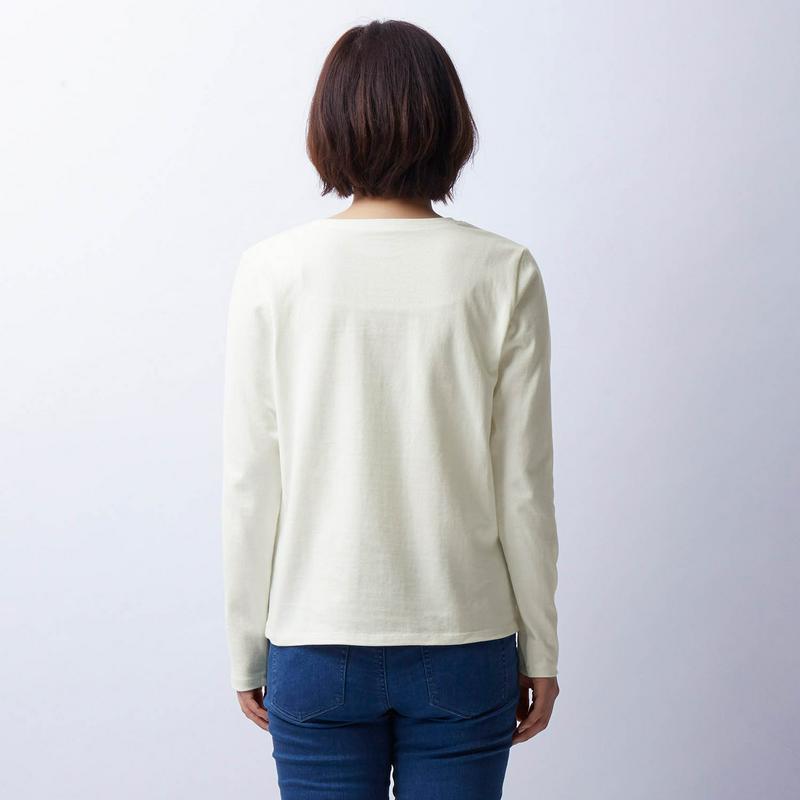 ワンポイント長袖Ｔシャツ【Ｓ～ＬＬ】「ミッキーモチーフ」（ディズニー）
