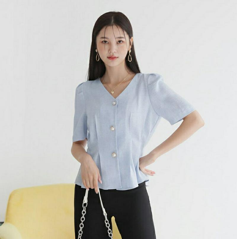 【新作10%OFF】Vネックパールボタンタックブラウス・全3色・b47918 レディース【bl】【韓国 ファッション トップス 