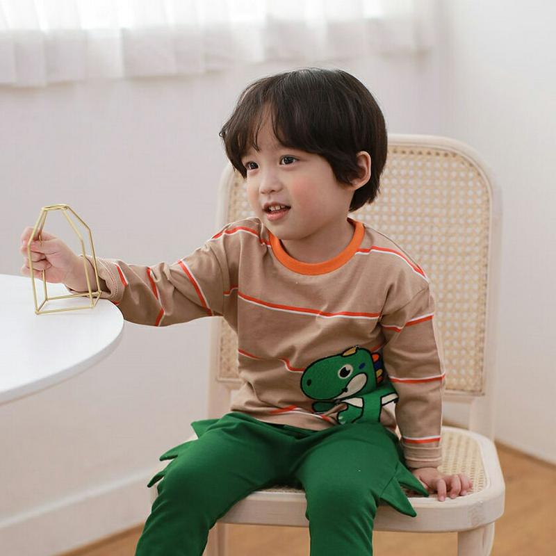 【新作10%OFF】ダイナソーボーダーTシャツ・u04824 キッズ【3~8才】【tops】【トップス Tシャツ 長袖 ボーダー
