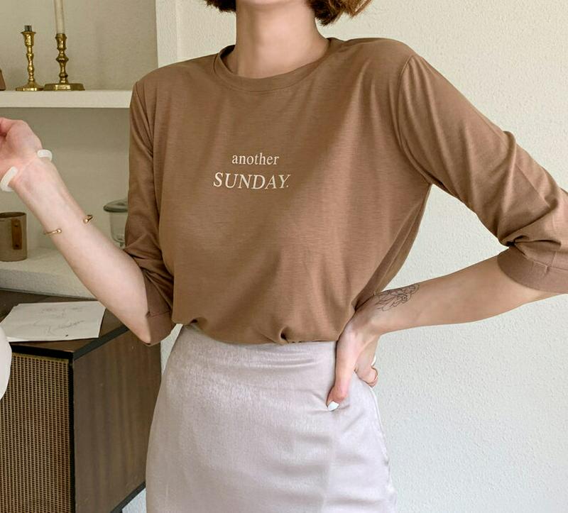 【配送遅延】レタリングロールアップTシャツ・全4色・t60574 レディース【tops】【韓国 ファッション トップス Tシャツ