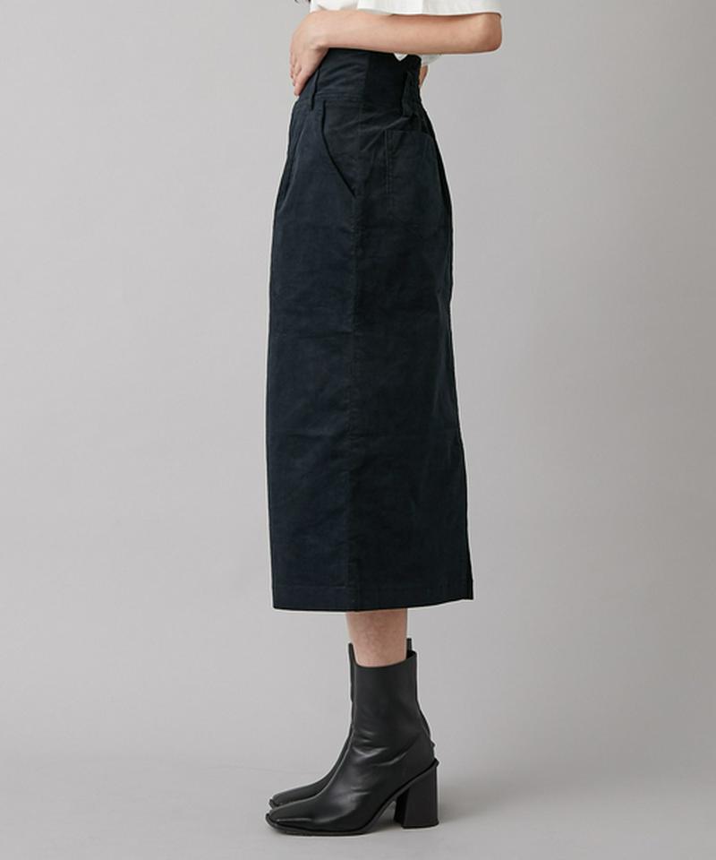 ぺプラムベルト付きペンシルスカート