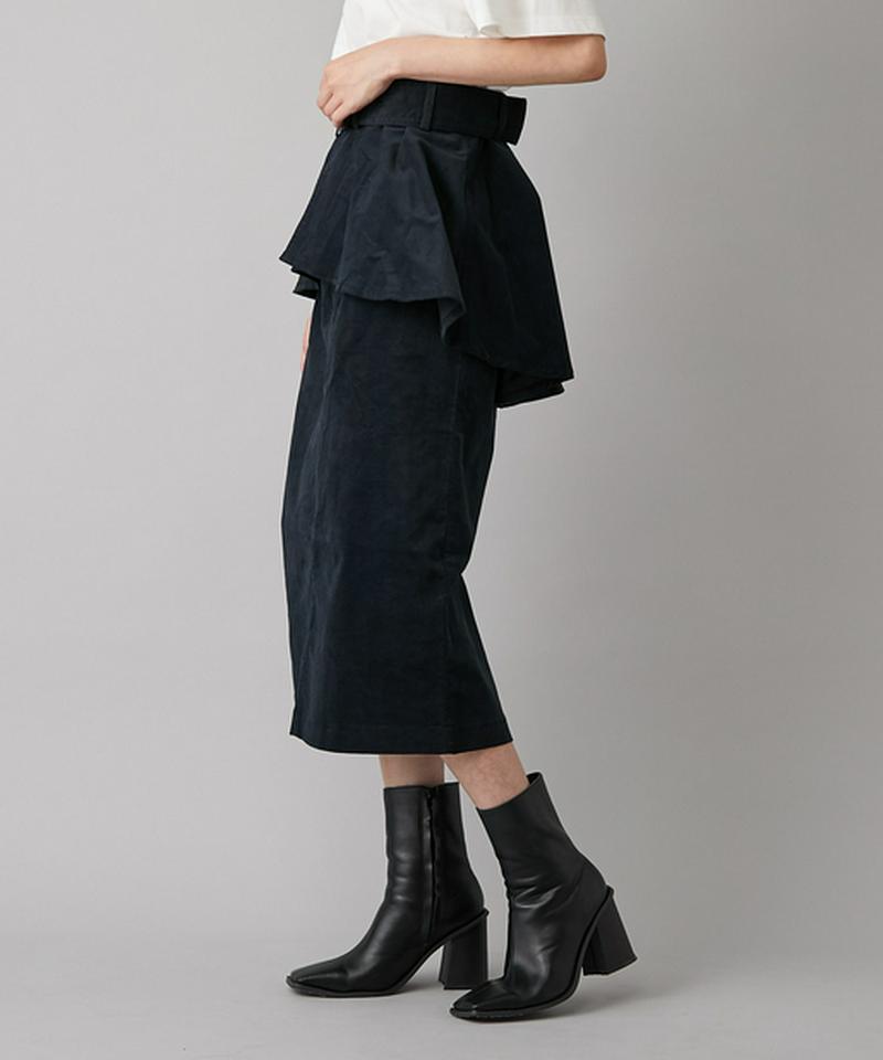 ぺプラムベルト付きペンシルスカート