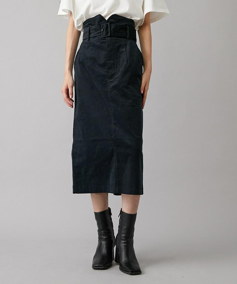 ぺプラムベルト付きペンシルスカート