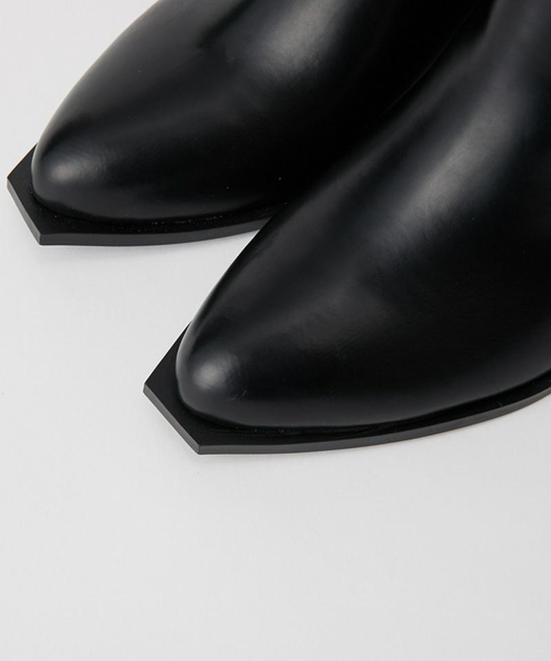 バックルシューズ