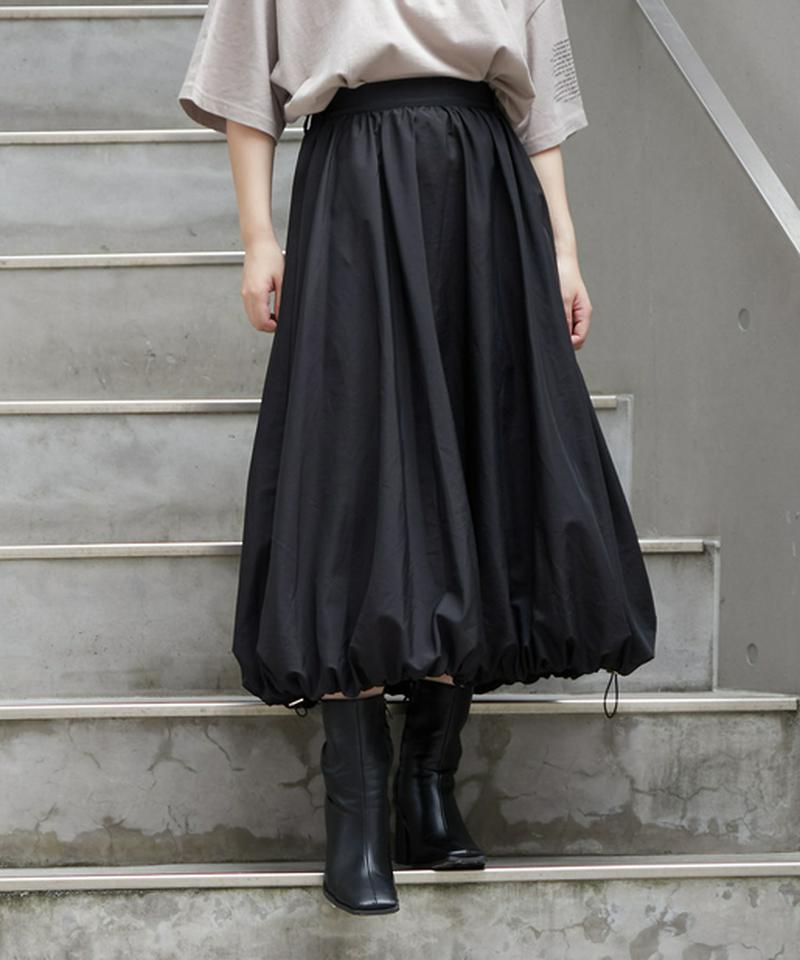 ポケットベルト付きバルーンスカート