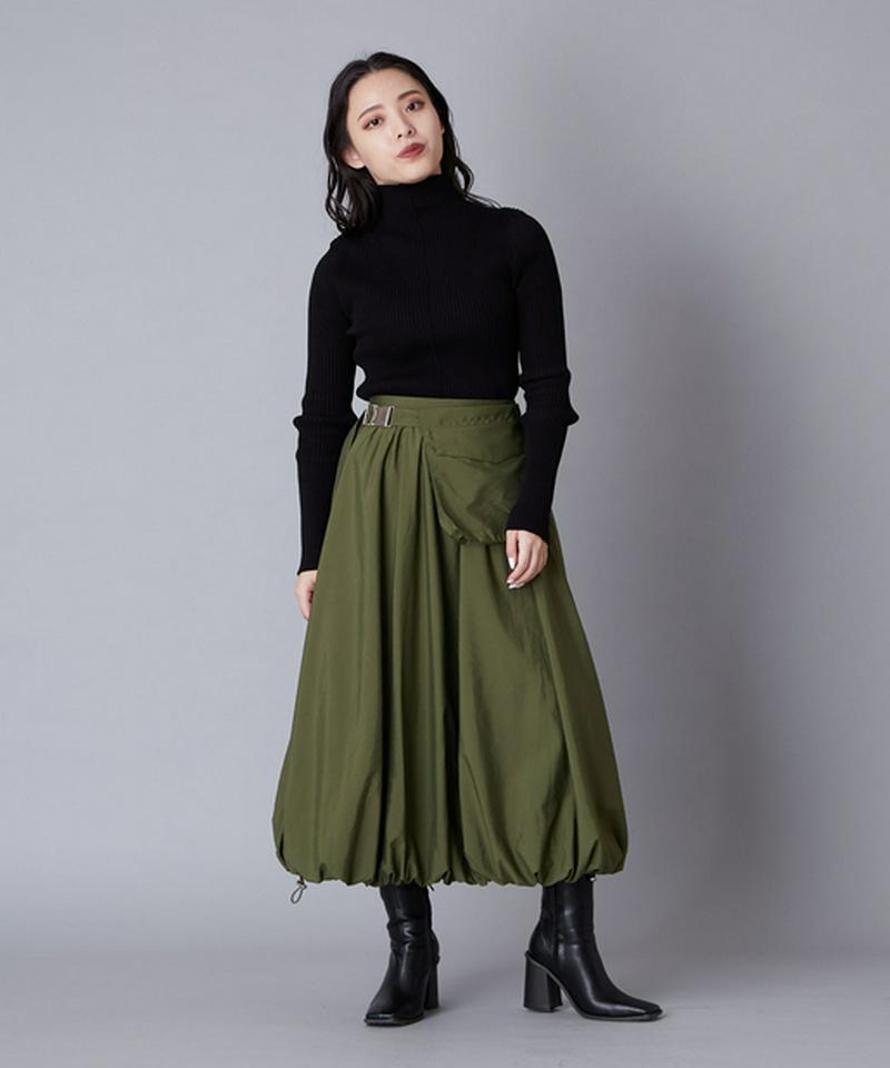 ポケットベルト付きバルーンスカート