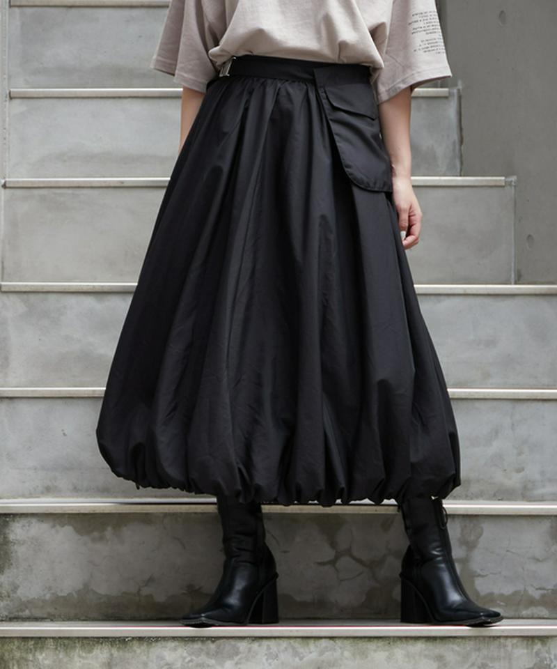 ポケットベルト付きバルーンスカート