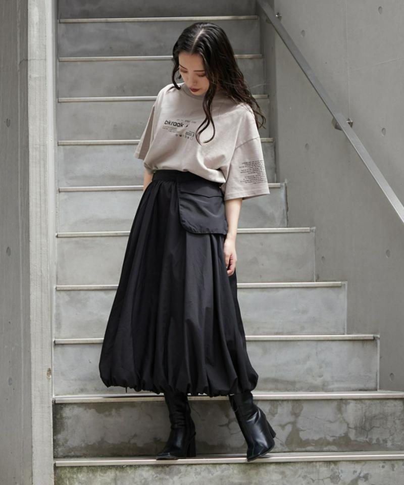 ポケットベルト付きバルーンスカート